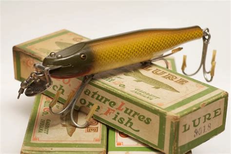 antique lures ebay|how much for this lure genuine sharp.